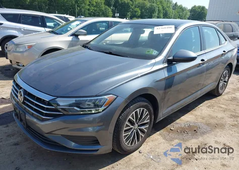2020 Volkswagen Jetta 1.4T R-Line/1.4T S/1.4T Se z USA, uszkodzony, nr VIN 3VWC57BU4LM079713